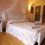 La Stregatta 3*